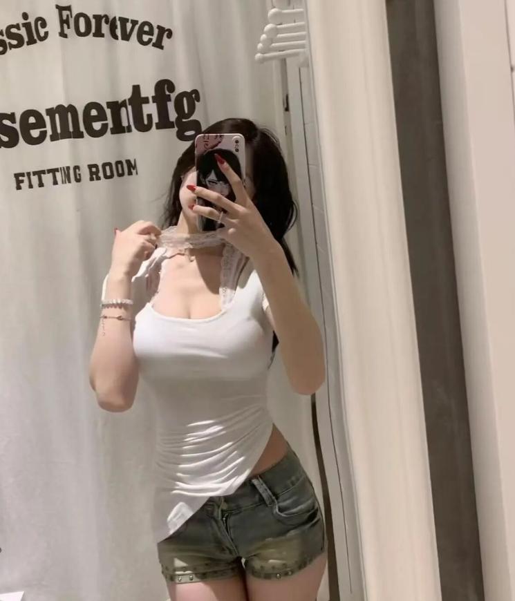 677710560: Chica busca chico en Ciudad Real