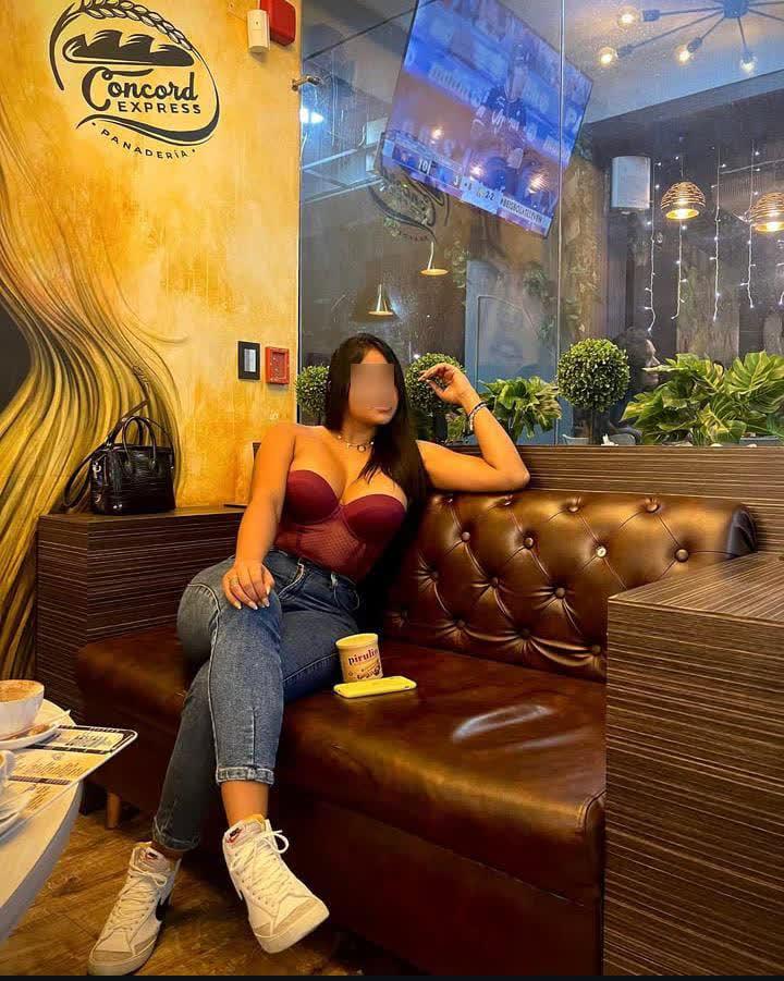 Chica busca chico en Zaragoza: Chica busca chico