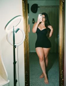 602034837: Chica busca chico en La Coruña