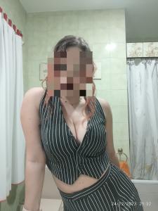 607831291: Chica busca chico en Sevilla