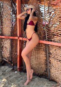 627596952: Chica busca chico en Barcelona