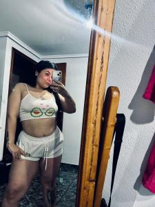 673934102: Chica busca chico en Valencia
