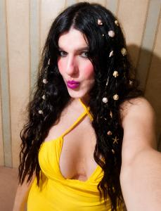 697455526: Transexual en La Coruña