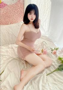 604925606: Chica busca chico en Madrid