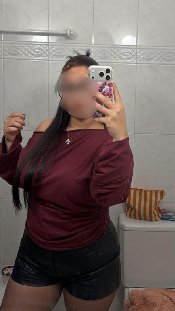 611358197: Chica busca chico en Cantabria