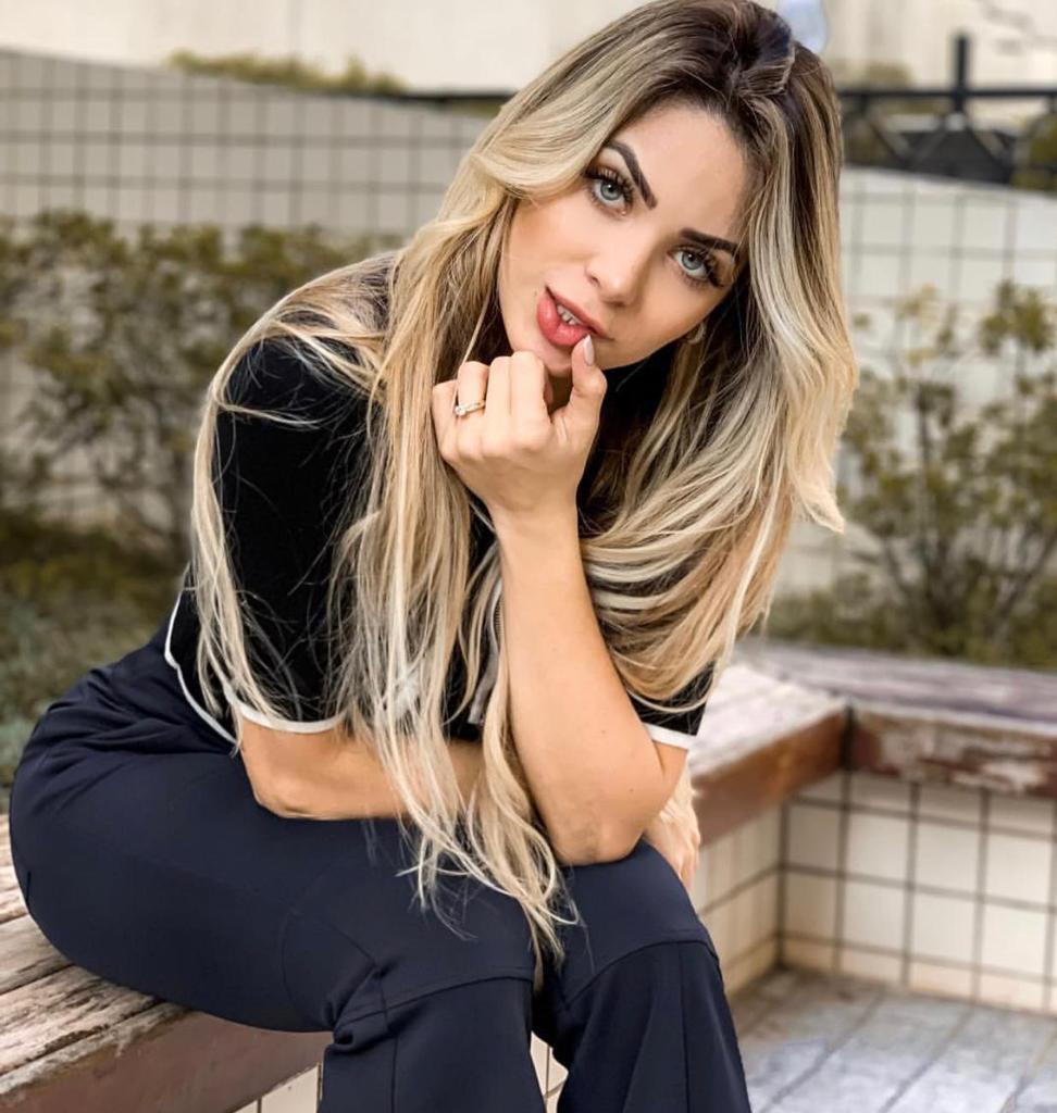 Chica busca chico en Madrid: Chica busca chico