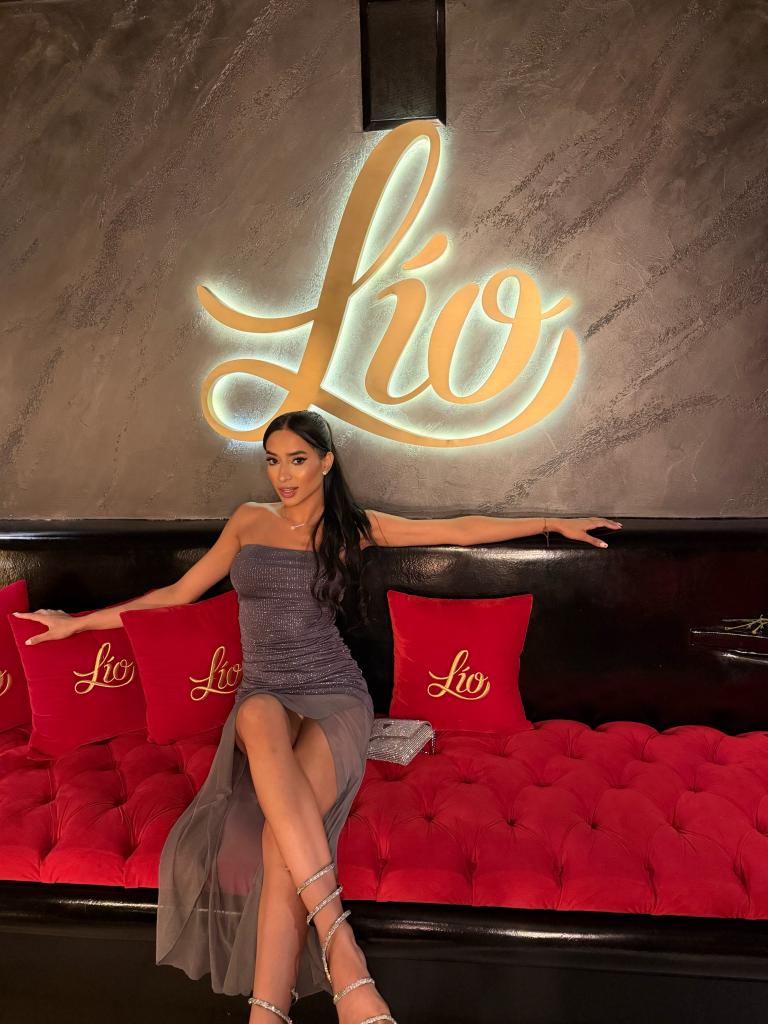 Chica busca chico en Ibiza: 