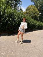 631480131: Chica busca chico en Gerona