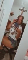 607831291: Chica busca chico en Sevilla