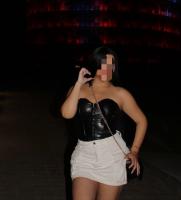 742096259: Chica busca chico en La Coruña