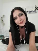 727752573: Chica busca chico en Sevilla