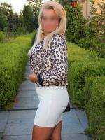 611236461: Chica busca chico en Sevilla