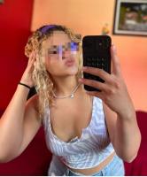 600796900: Chica busca chico en La Coruña
