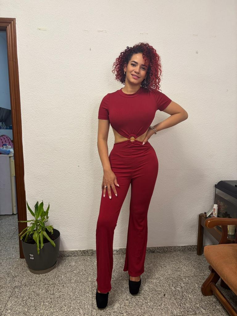 631454880: Chica busca chico en Córdoba