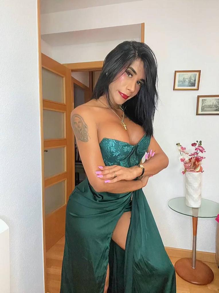 623558949: Travesti en Granada