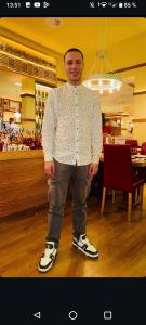 641344876: Chico busca chica en Zaragoza