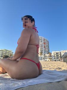 Chica busca chico en Cádiz: 