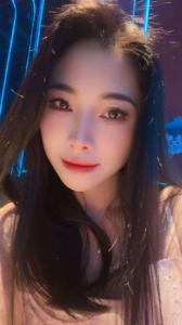 653613528: Chica busca chico en Madrid