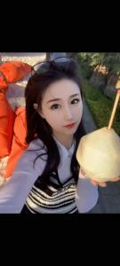 651897772: Chica busca chico en Madrid