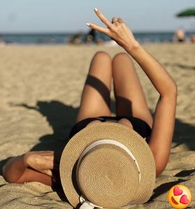 613284045: Chica busca chico en Cantabria