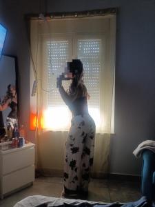 Chica busca chico en Sevilla: 