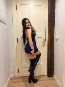Chica busca chico en Asturias: 