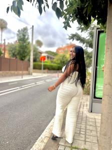 Chica busca chico en Barcelona: 