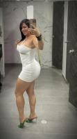 670693839: Chica busca chico en Sevilla