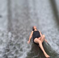 614593770: Chica busca chico en Sevilla