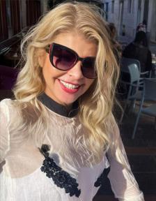 612591095: Chica busca chico en Málaga