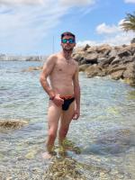 613218116: Chico busca chica en Sevilla