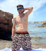 613218116: Chico busca chica en Sevilla