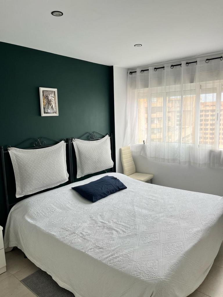 Chica busca chico en Málaga: 