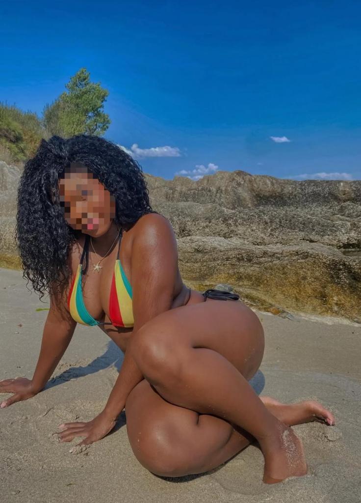 Chica busca chico en Tenerife: 