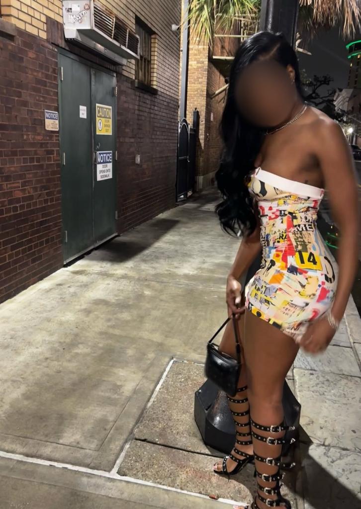 Chica busca chico en Valencia: 