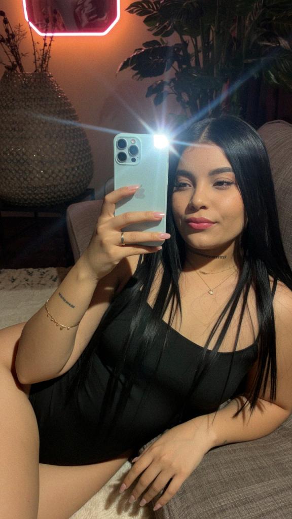 603213289: Chica busca chico en Murcia