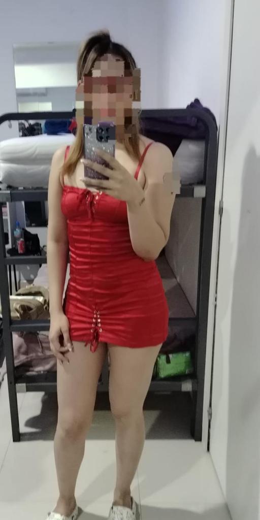 602713387: Chica busca chico en Barcelona