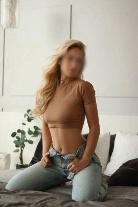 Chica busca chico en Barcelona: 