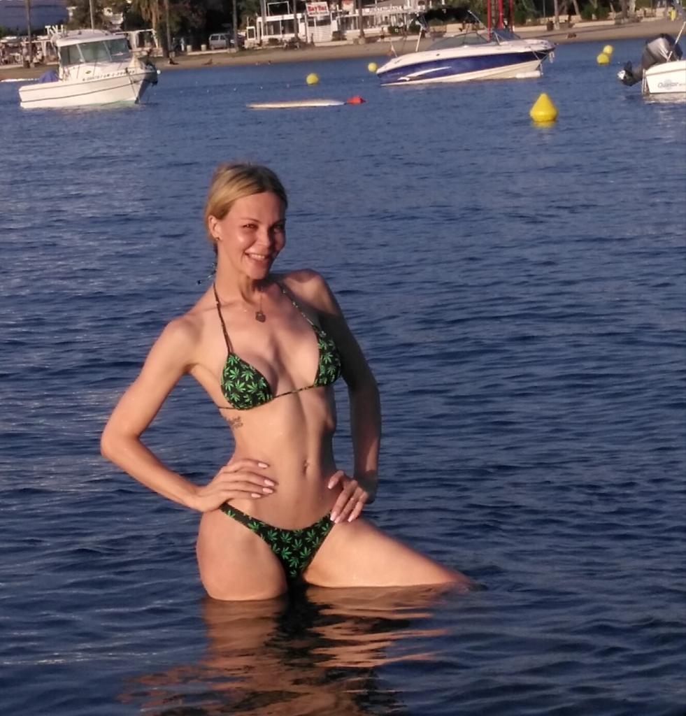 604354990: Transexual en Valencia