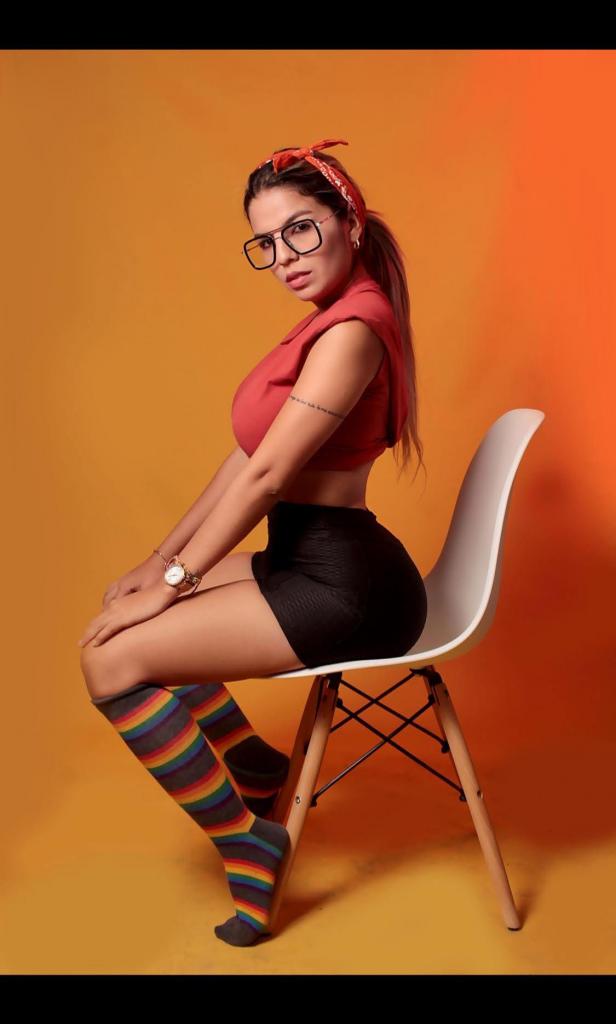 Chica busca chico en Barcelona: 