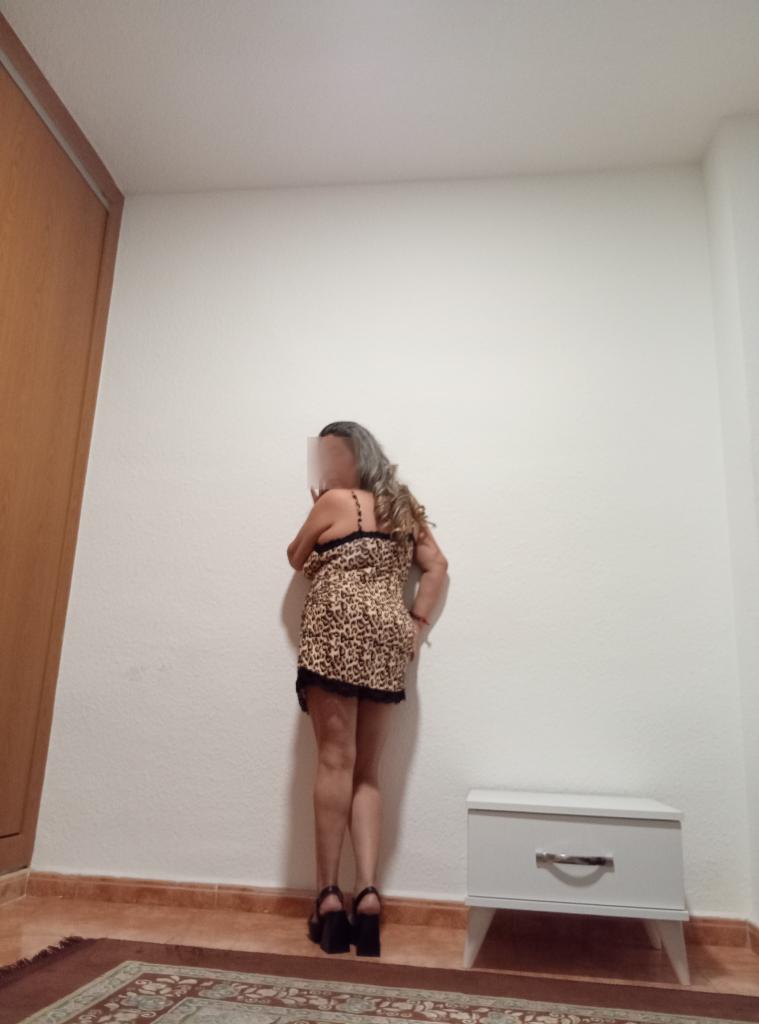 Chica busca chico en Murcia: 