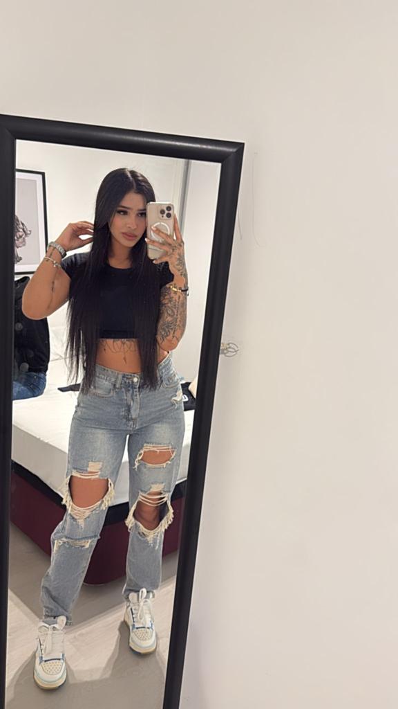 Chica busca chico en Madrid: Chica busca chico