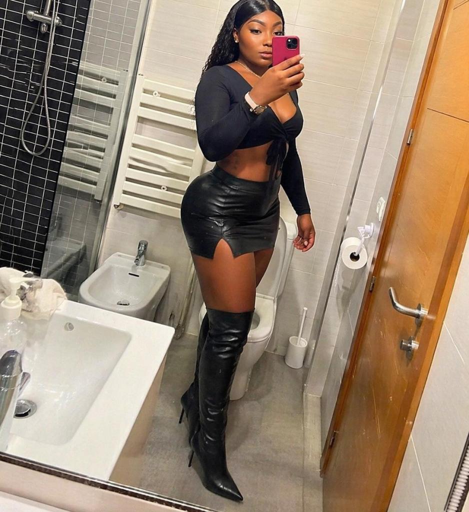 Chica busca chico en Ibiza: 