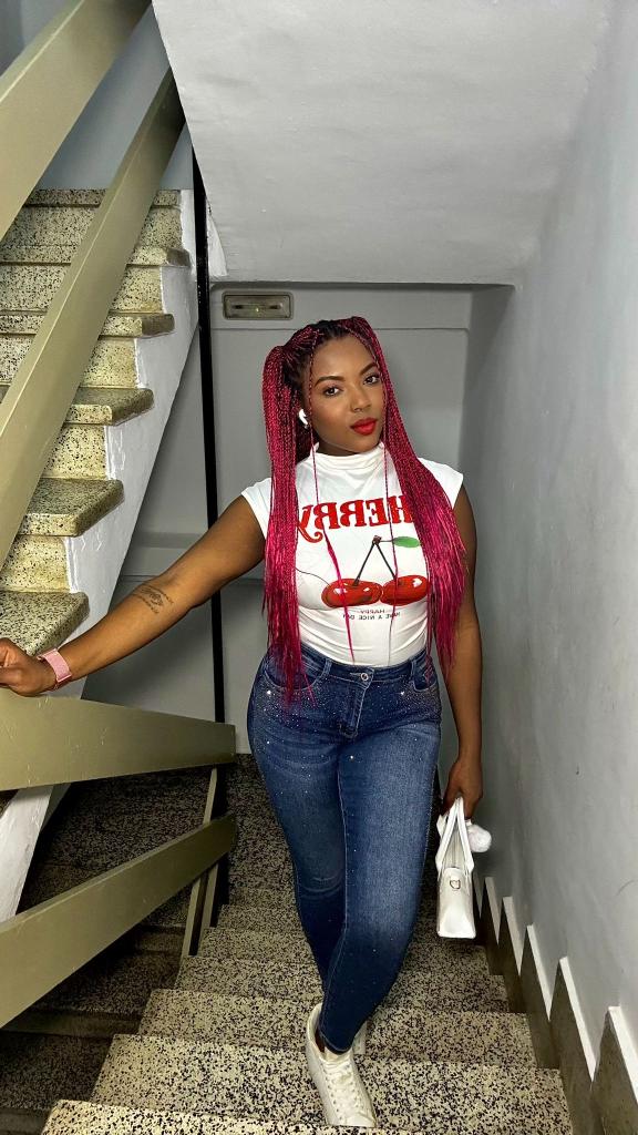 Chica busca chico en Murcia: 