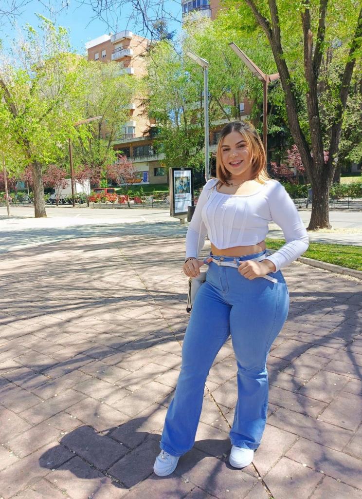 Chica busca chico en Almería: 