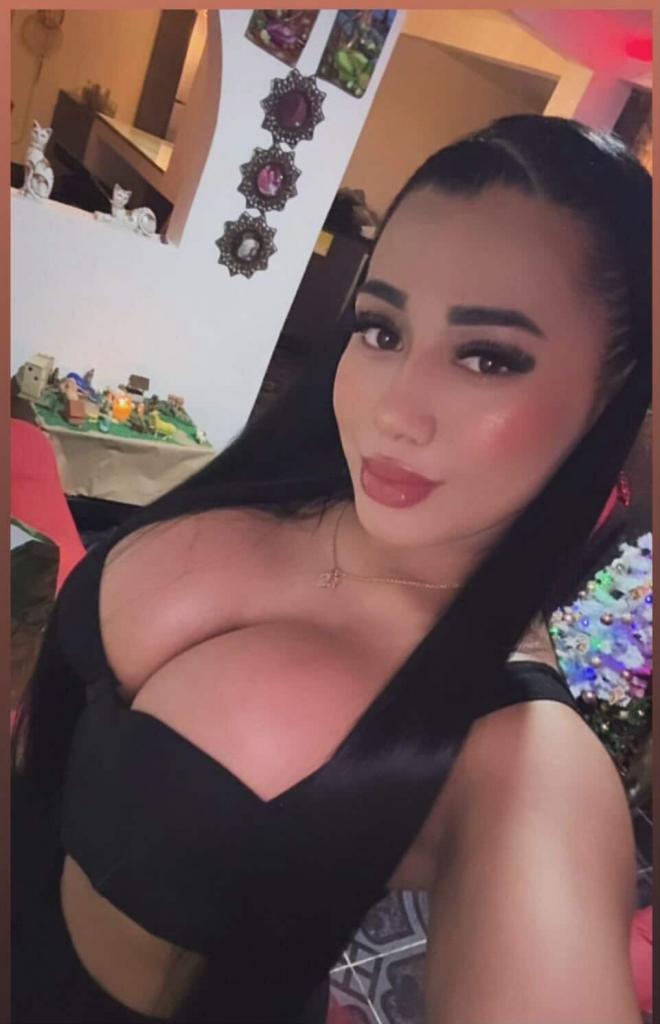 653556580: Chica busca chico en Tenerife