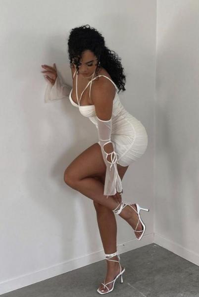 Chica busca chico en La Coruña: 