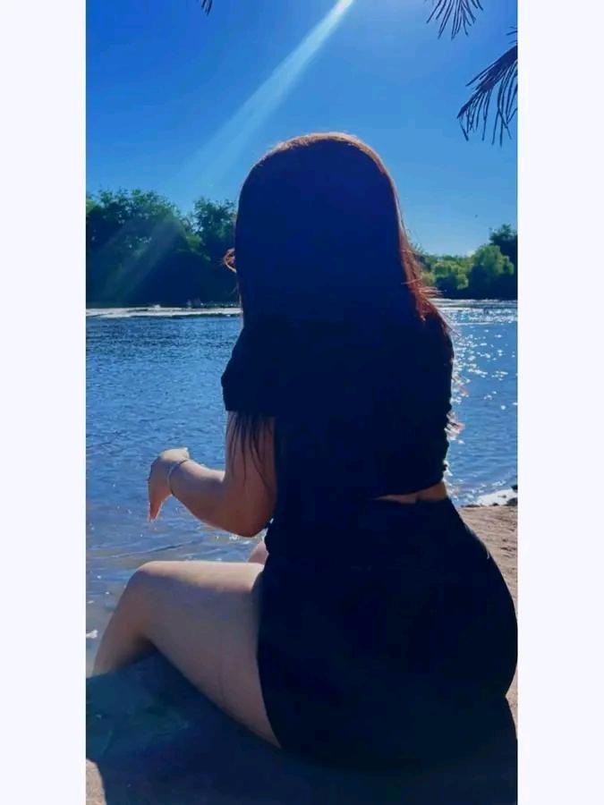 624531794: Chica busca chico en Menorca