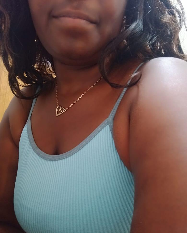 602004323: Chica busca chico en Cádiz