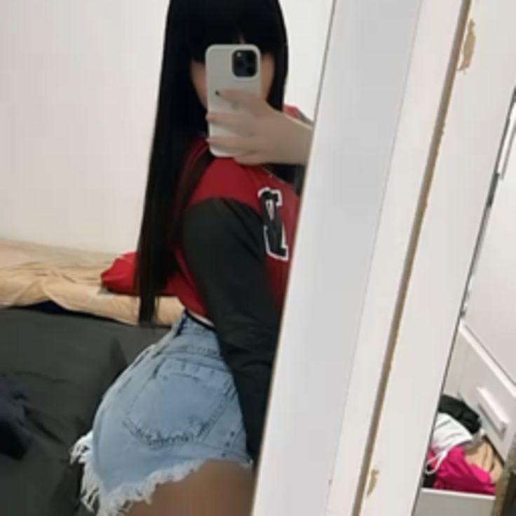 Chica busca chico en Sevilla: 